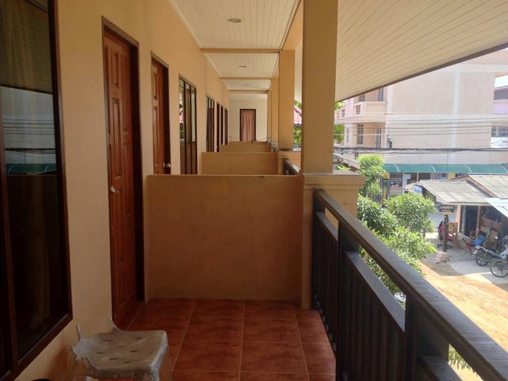 Bank Guest House Haad Rin Exterior foto